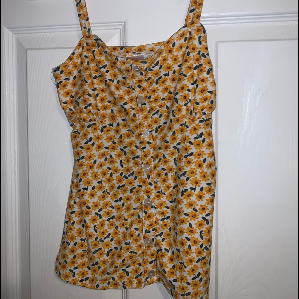 NoBo yellow and white tank top